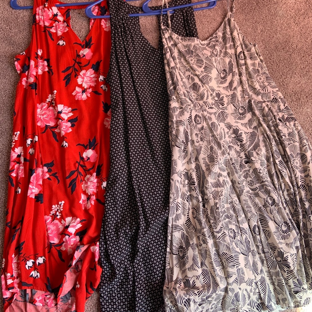 NWOT - three old navy dresses size large